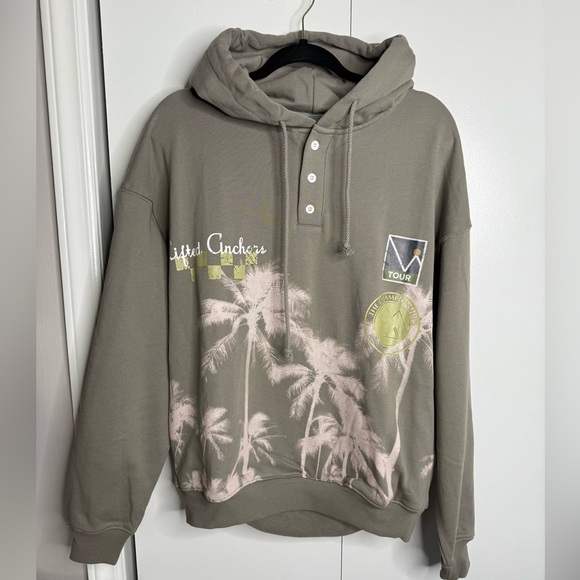 Lifted Anchors - Love Means Nothing XS Grey graphic hoodie - Small NWT - Picture 1 of 6